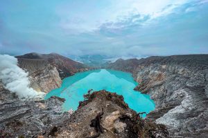 ijen crater